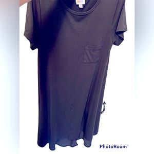 LulaRoe dress with breast pocket. Size M. Black. Never Worn!
